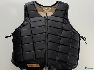 Säkerhetsvästar ryttarutrustning till salu: Racesafe säkerhetsväst i Jönköping - Annons 19