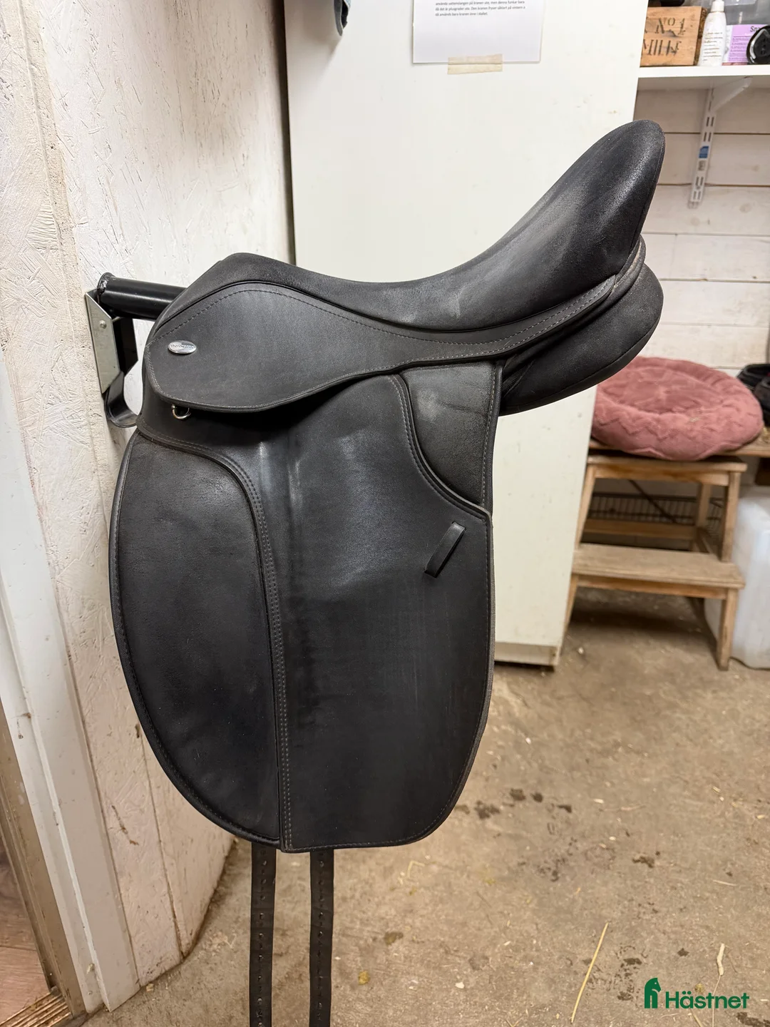 Sadlar hästutrustning till salu: Thorowgood Dressyr - Annons 1