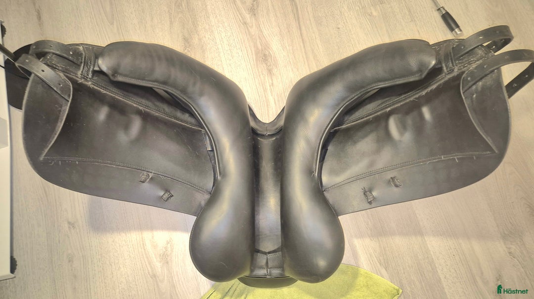 Sadlar hästutrustning till salu: Ideal Crown Ozelle, 17", MW  i Tullinge - Annons 7