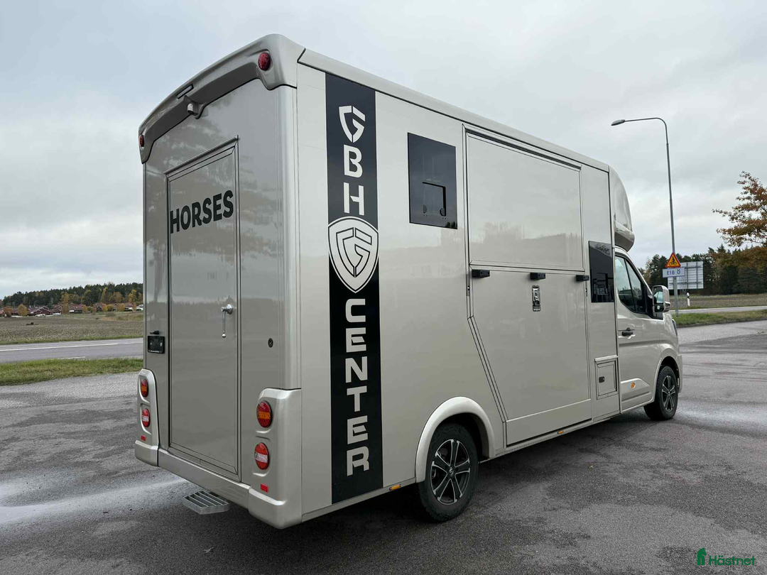 Hästlastbilar  fordon & transport till salu: NORDIC HORSE 5 STUTERI *HÖG LASTVIKT* i Köping - Annons 5