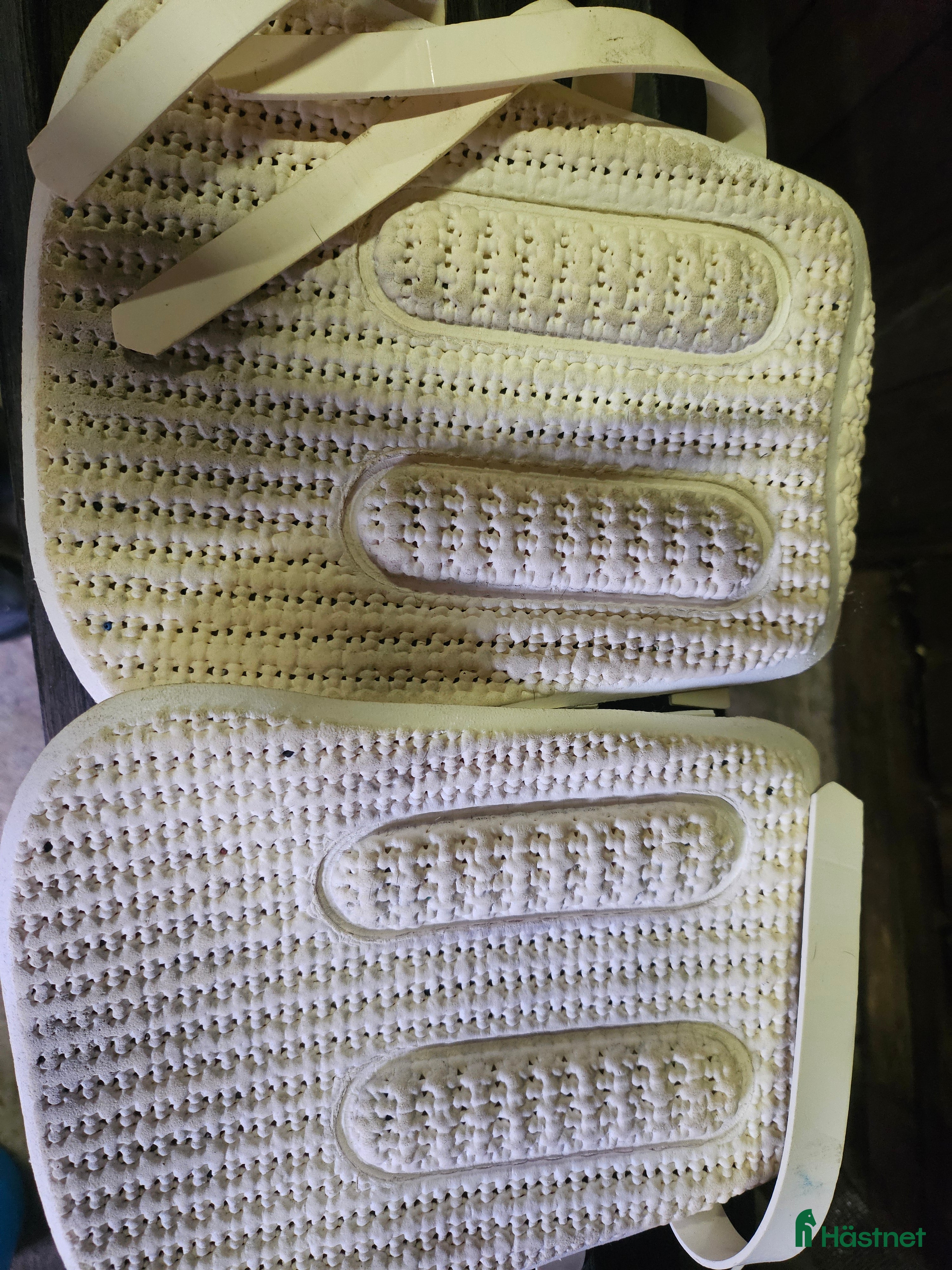 Benskydd hästutrustning Diverse utrustning  - Annons 1