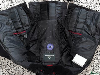 Säkerhetsvästar ryttarutrustning till salu: Ridjacka med inbyggd ridväst i Mörrum - Annons 19