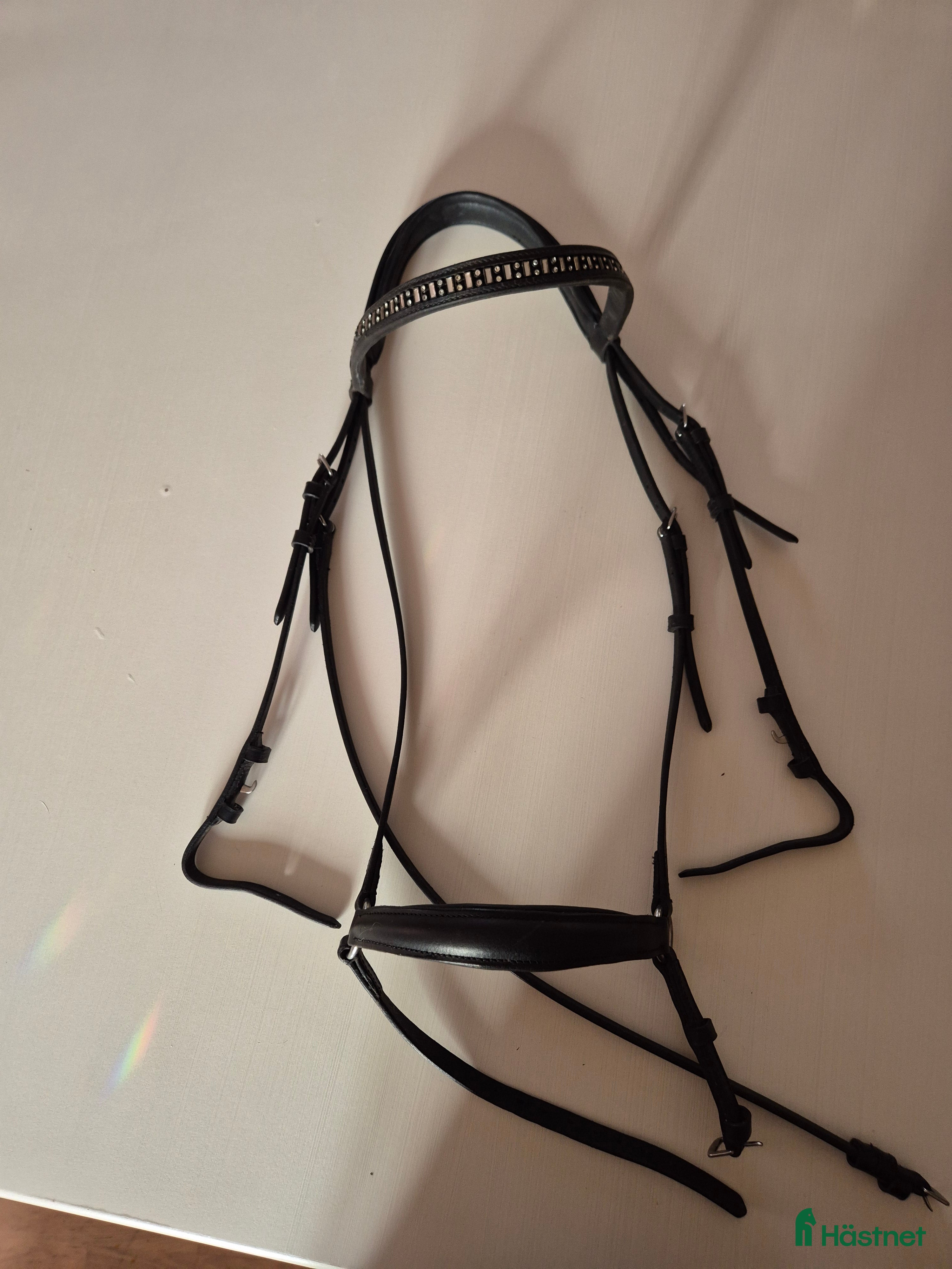 Träns hästutrustning till salu: Mkt fint remontträns full i Kungsör - Annons 13