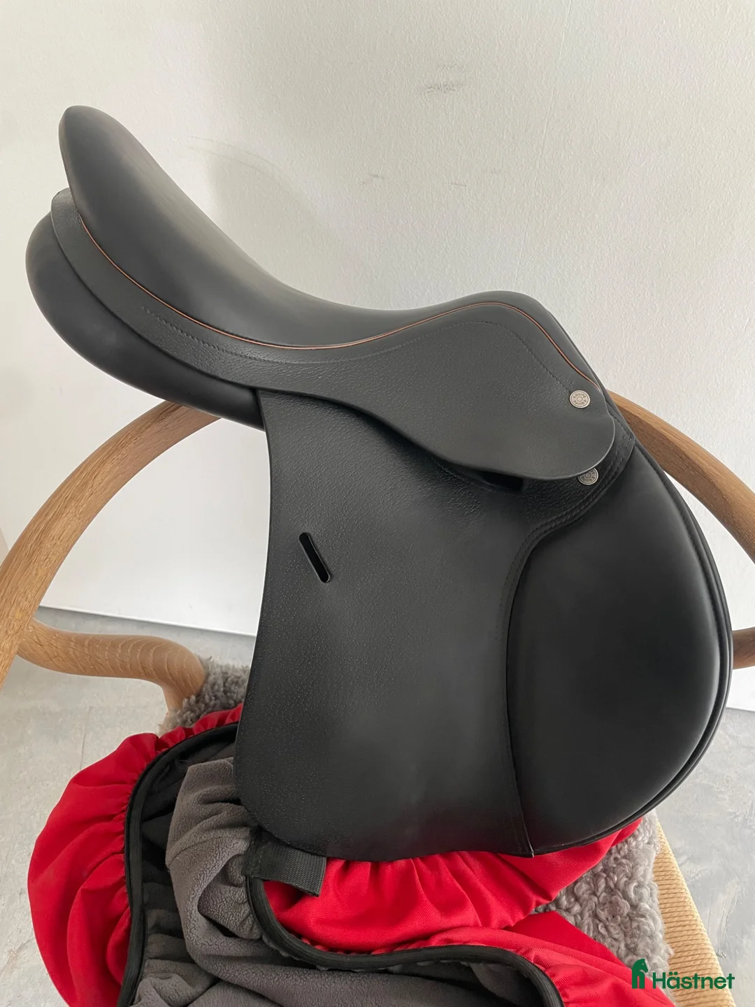 Sadlar hästutrustning till salu: Equipe expression 15,5” - Annons 2