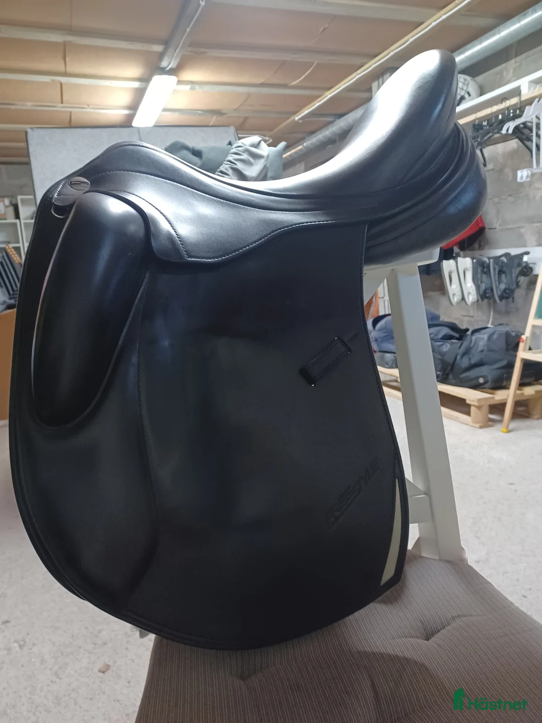 Sadlar hästutrustning till salu: Erresplus freestyle i Munkedal - Annons 1