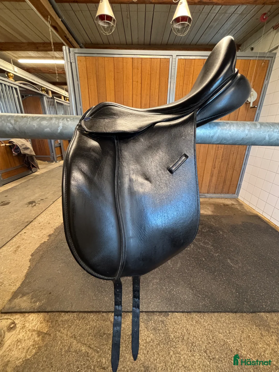 Sadlar hästutrustning till salu: Dressyrsadel Lippo - Annons 2