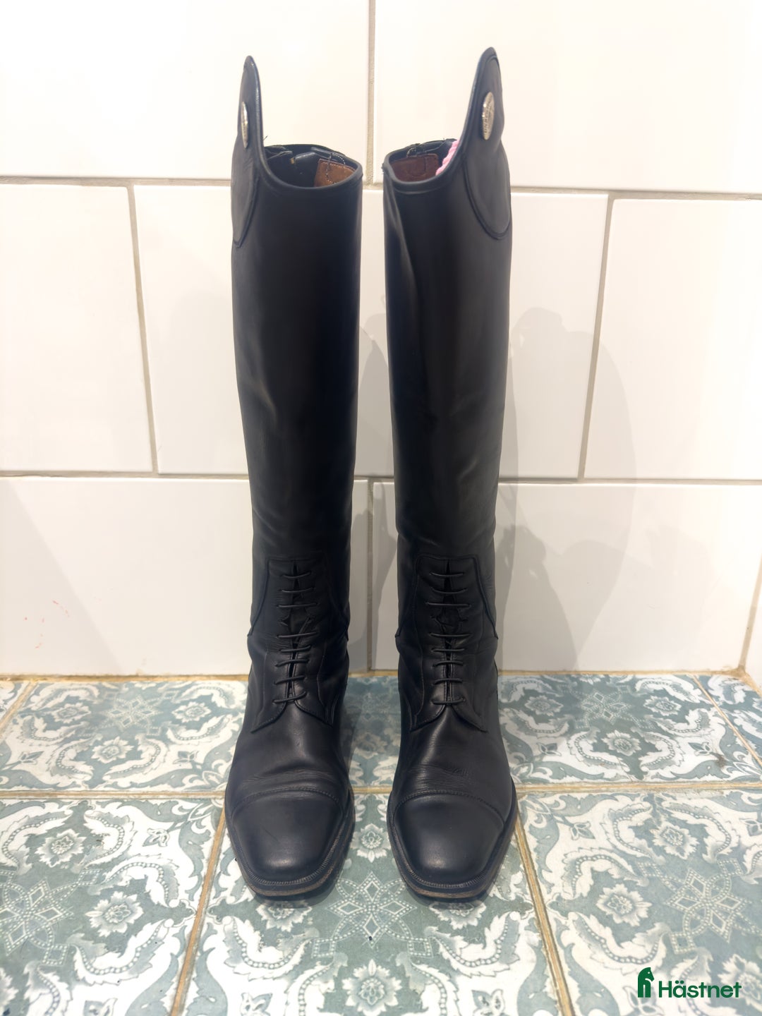Ridstövlar ryttarutrustning till salu: Ridstövlar De Niro Roberto i Väderstad - Annons 2