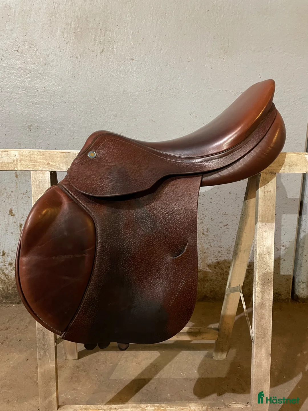 Sadlar hästutrustning till salu: Prestige hoppsadel - Annons 2