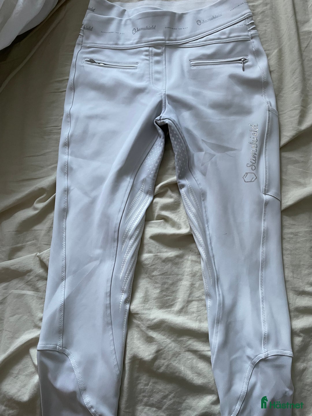 Ridbyxor ryttarutrustning till salu: Samsheld ridtajts  i Ödåkra - Annons 3
