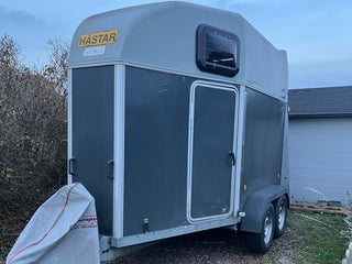 Hästtransporter fordon & transport till salu: Hästtransport i Färjestaden - Annons 1