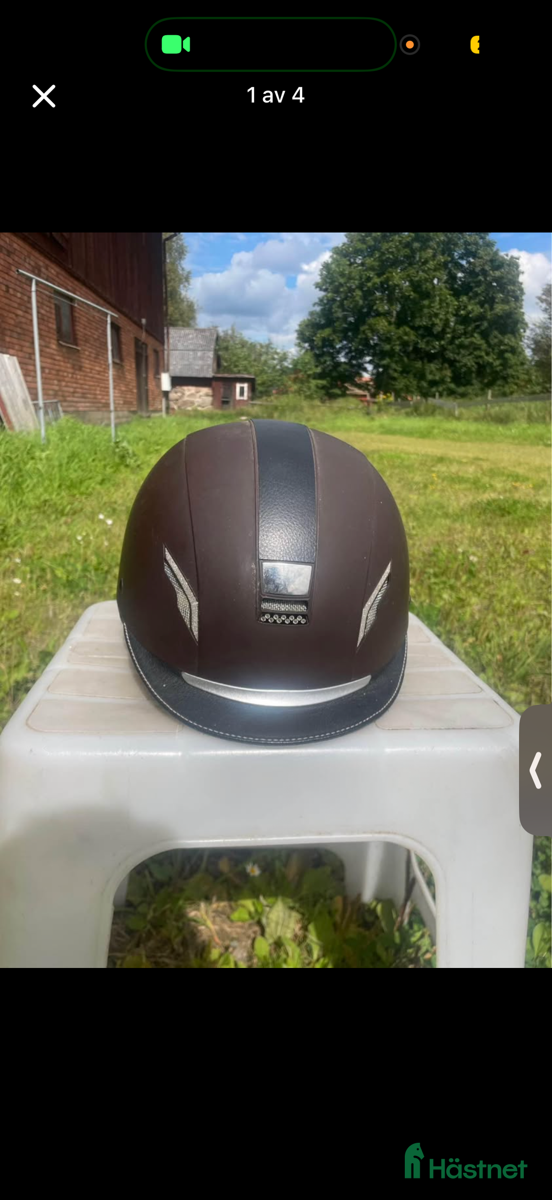 Hjälmar ryttarutrustning till salu: Brun ridhjälm säljes  i Tävelsås - Annons 1