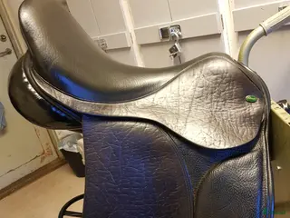 Sadlar hästutrustning Stall Akur Taktur (tillverkad av silhouette) - Annons 6