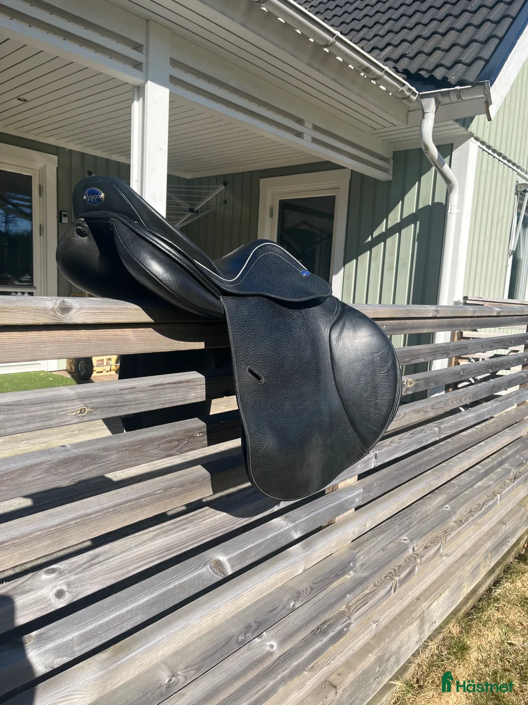 Sadlar hästutrustning till salu: Svart allround sadel i fint skick i Årjäng - Annons 10