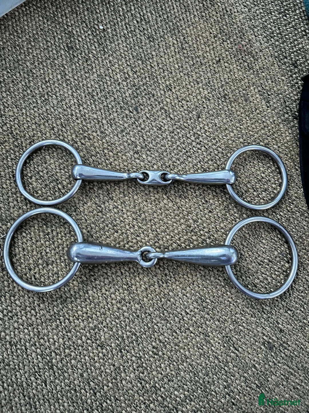 Bett hästutrustning till salu: Bett 13 och 13,5 - Annons 1