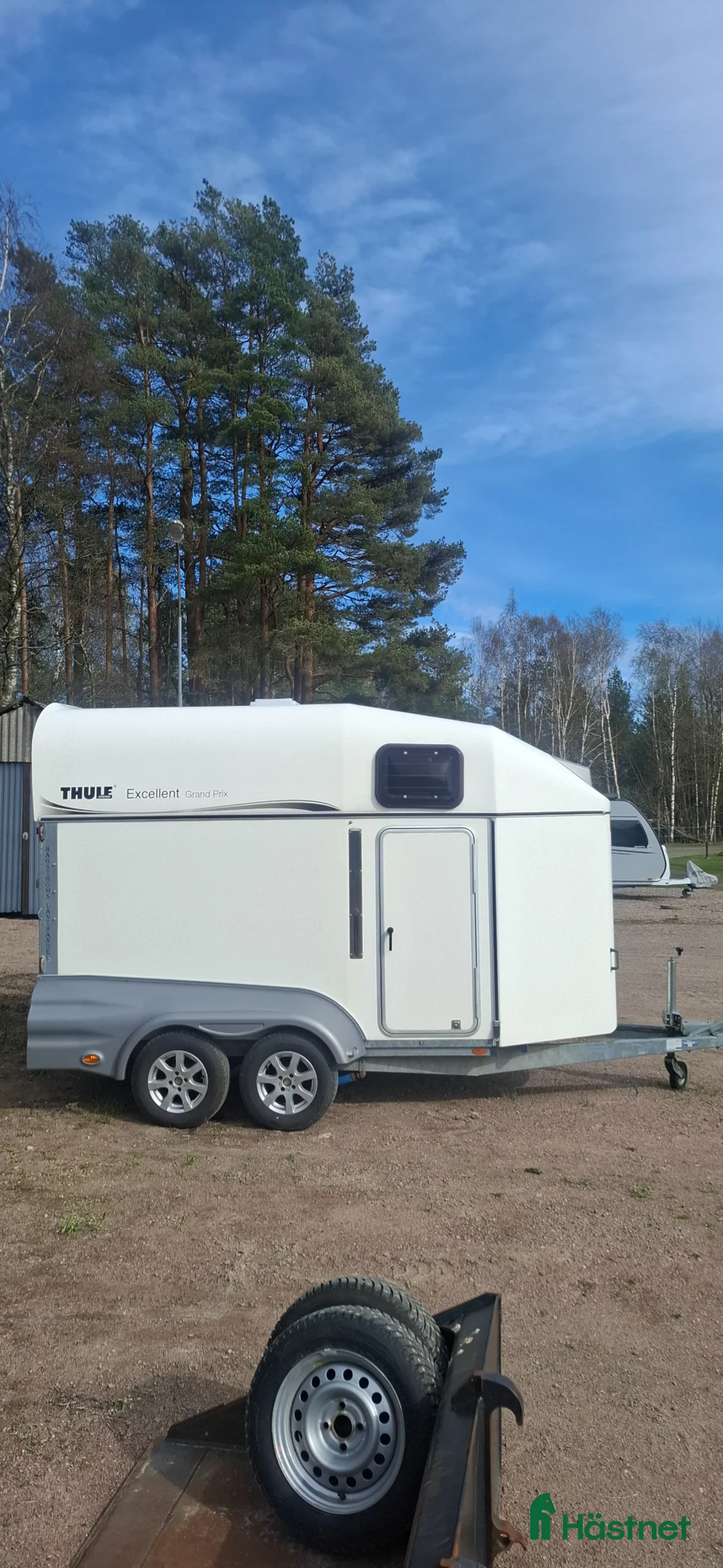 Hästtransporter  fordon & transport till salu: Thule Excellent - Annons 2