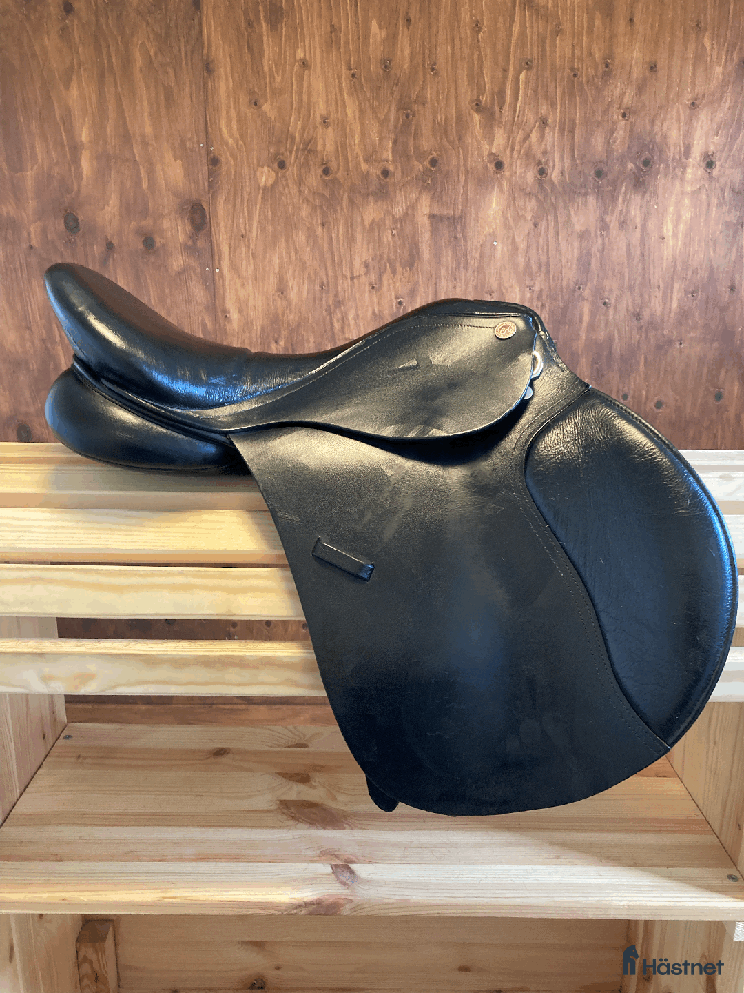 Sadlar hästutrustning till salu: Allroundsadel 16,5" i Riala - Annons 5