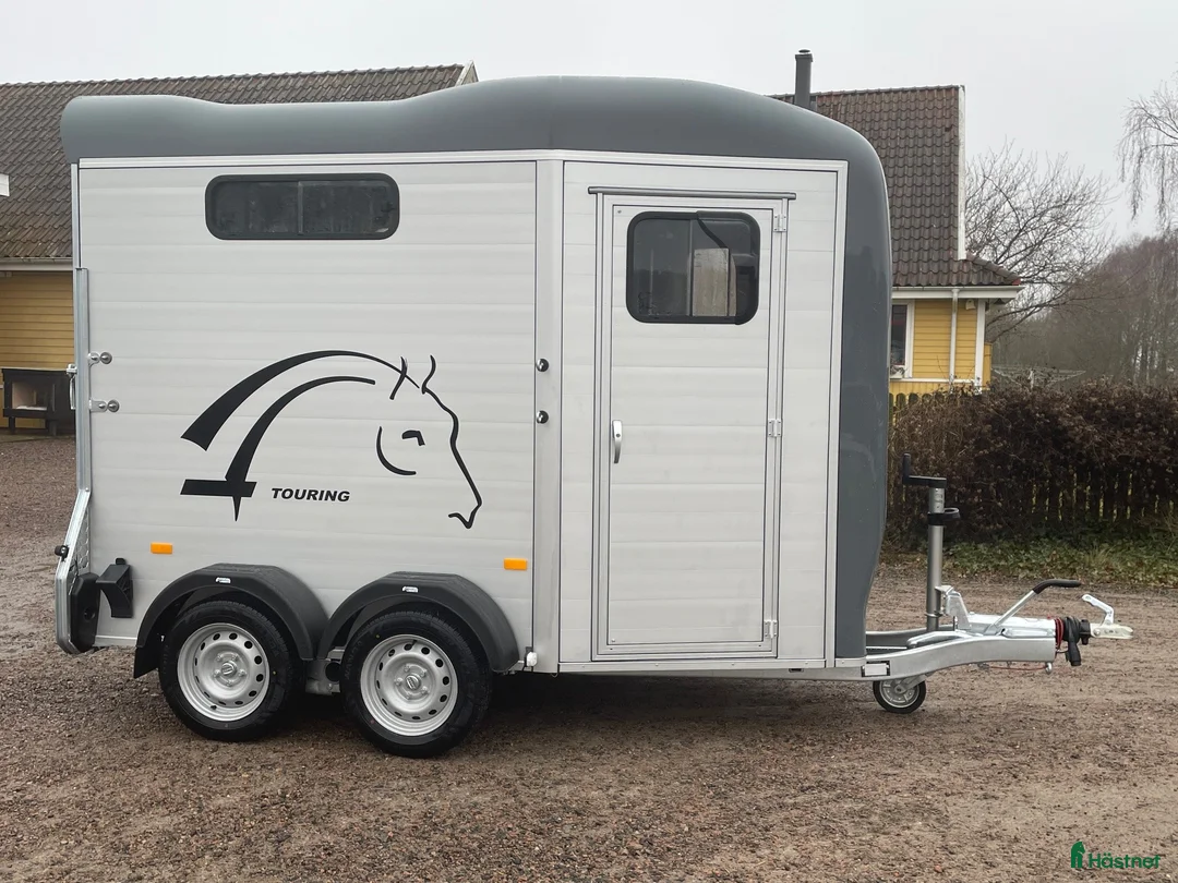 Hästtransporter  fordon & transport till salu: Touring Country med sadelkammare! - Annons 2