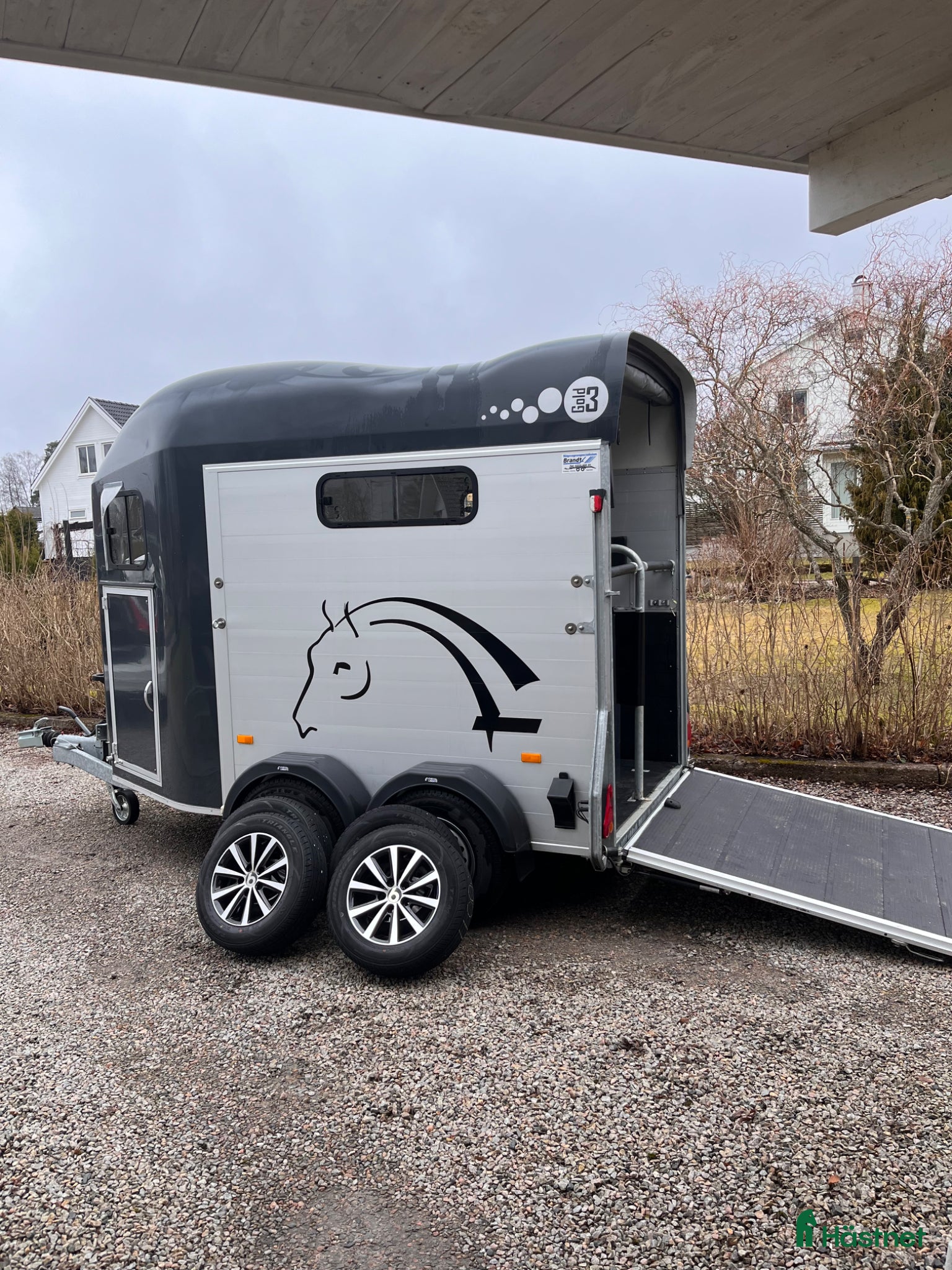 Hästtransporter  fordon & transport till salu: Cheval liberte 3 - Annons 1