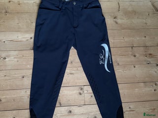 Ridbyxor ryttarutrustning till salu: Ridbyxor i Växjö - Annons 15