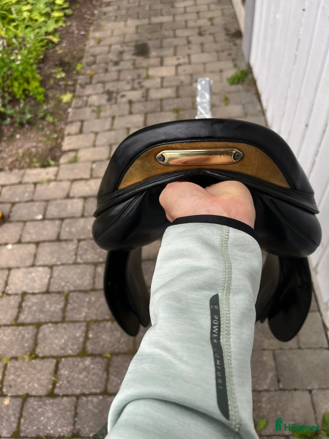 Sadlar hästutrustning till salu: Prestige Paris hoppsadel  - Annons 2