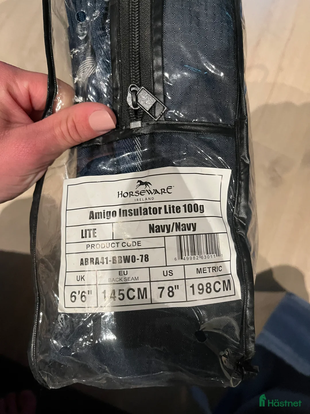 Täcken hästutrustning till salu: Horseware stalltäcke 100 g - Annons 2
