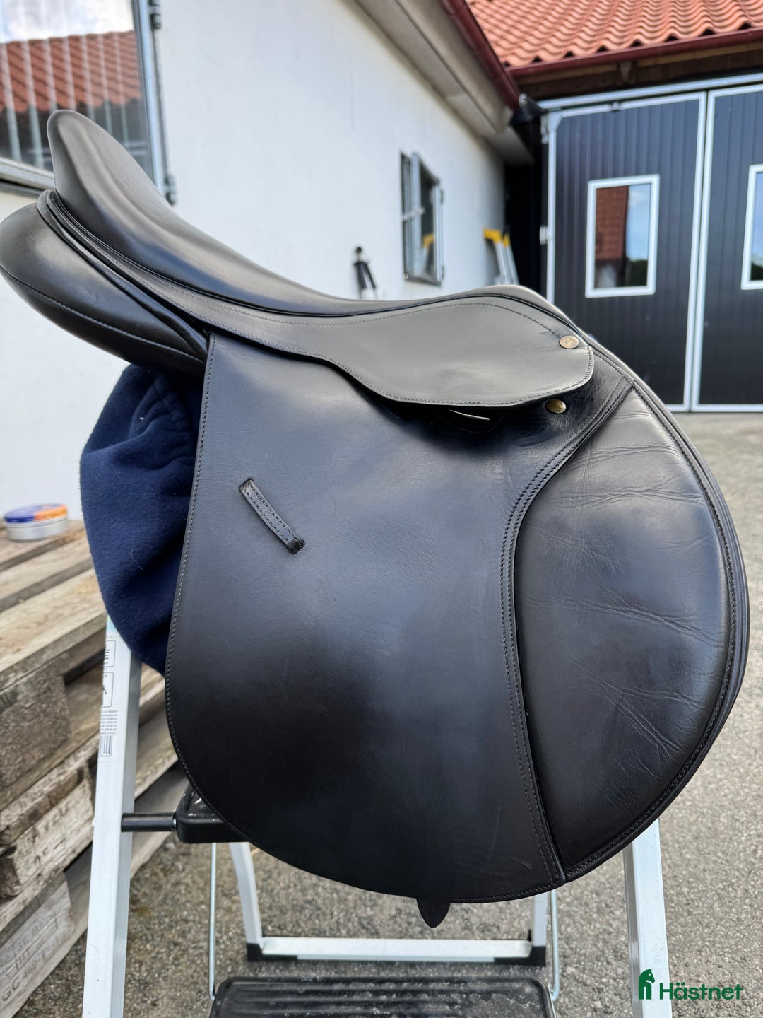 Sadlar hästutrustning till salu: Bates Caprilli Cair i Sankt OLOF - Annons 3