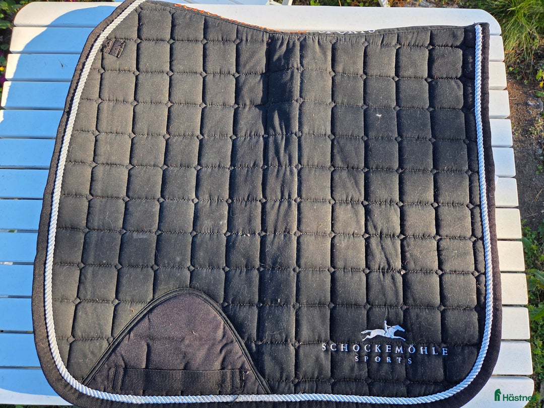 Schabrak & Vojlockar hästutrustning till salu: Schabrak med lindor  i Vikbolandet - Annons 2