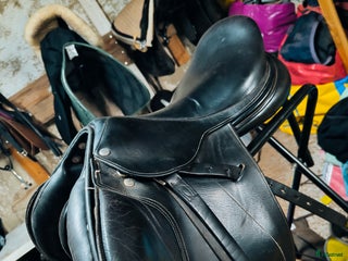 Sadlar hästutrustning till salu: Hoppsadel i Åmotsbruk - Annons 19