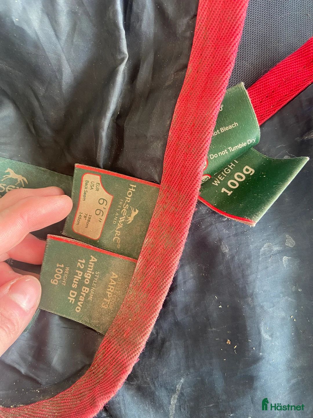 Täcken hästutrustning till salu: Horseware Amigo Bravo 12 Plus 145cm i Veddige - Annons 4