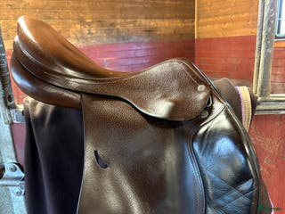 Sadlar hästutrustning till salu: Equipe Emporio hoppning i Emmaboda - Annons 13