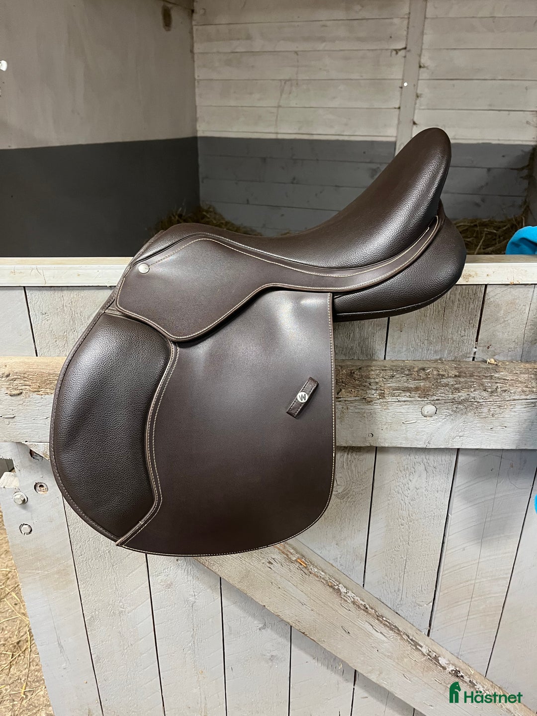 Sadlar hästutrustning till salu: Brun hoppsadel från Wintec  i Landsbro - Annons 2