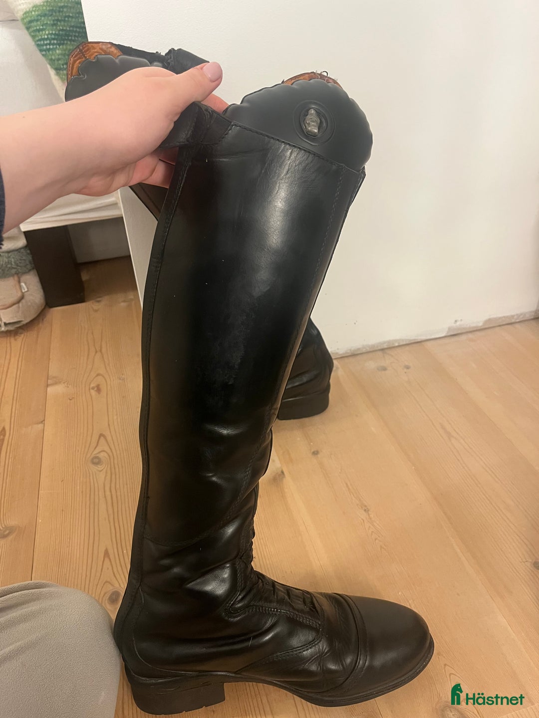 Ridstövlar ryttarutrustning till salu: Ridstövlar i Vallda - Annons 5