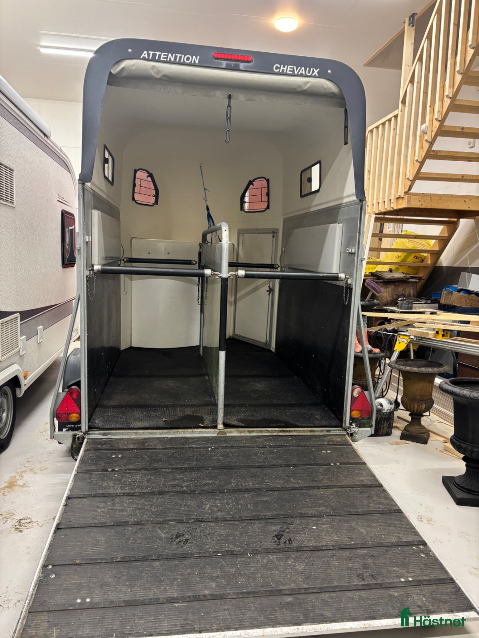 Hästtransporter  fordon & transport till salu: CHEVAL LIBERTE GOLD PULLMAN V2 i Torsby - Annons 8