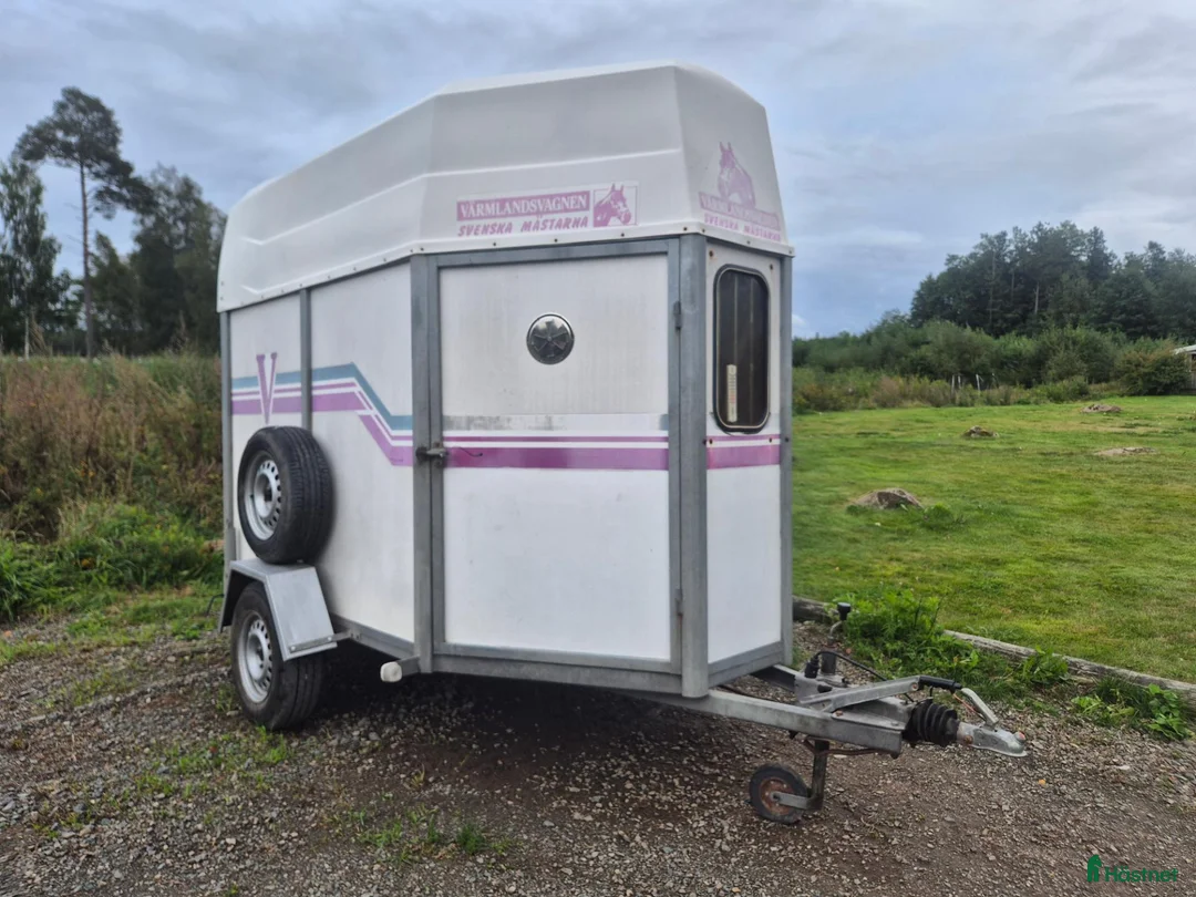 Hästtransporter  fordon & transport till salu: Hästtransport  i Nässjö - Annons 1
