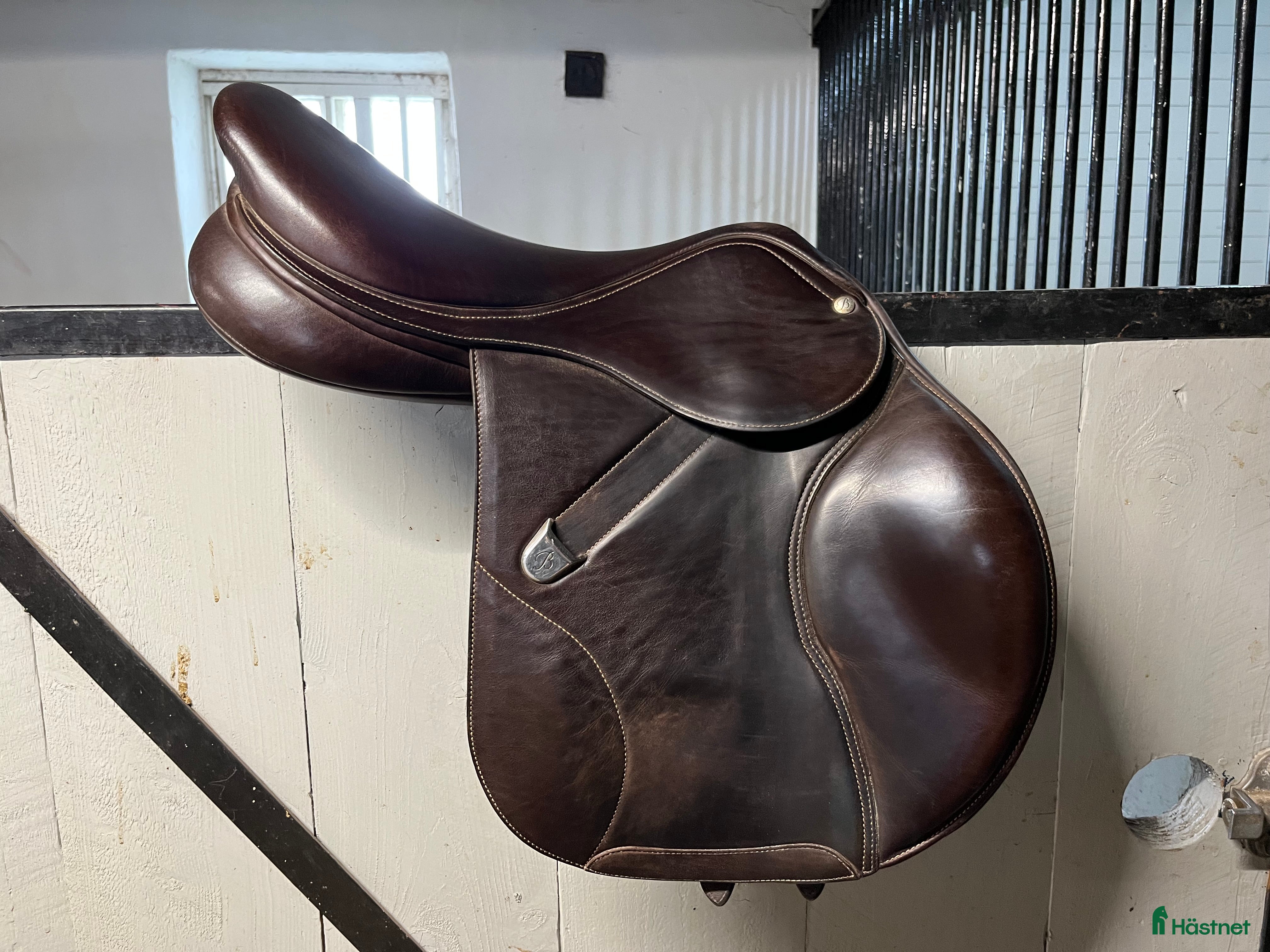 Sadlar hästutrustning till salu: Bates elevation luxe i Borlänge - Annons 1