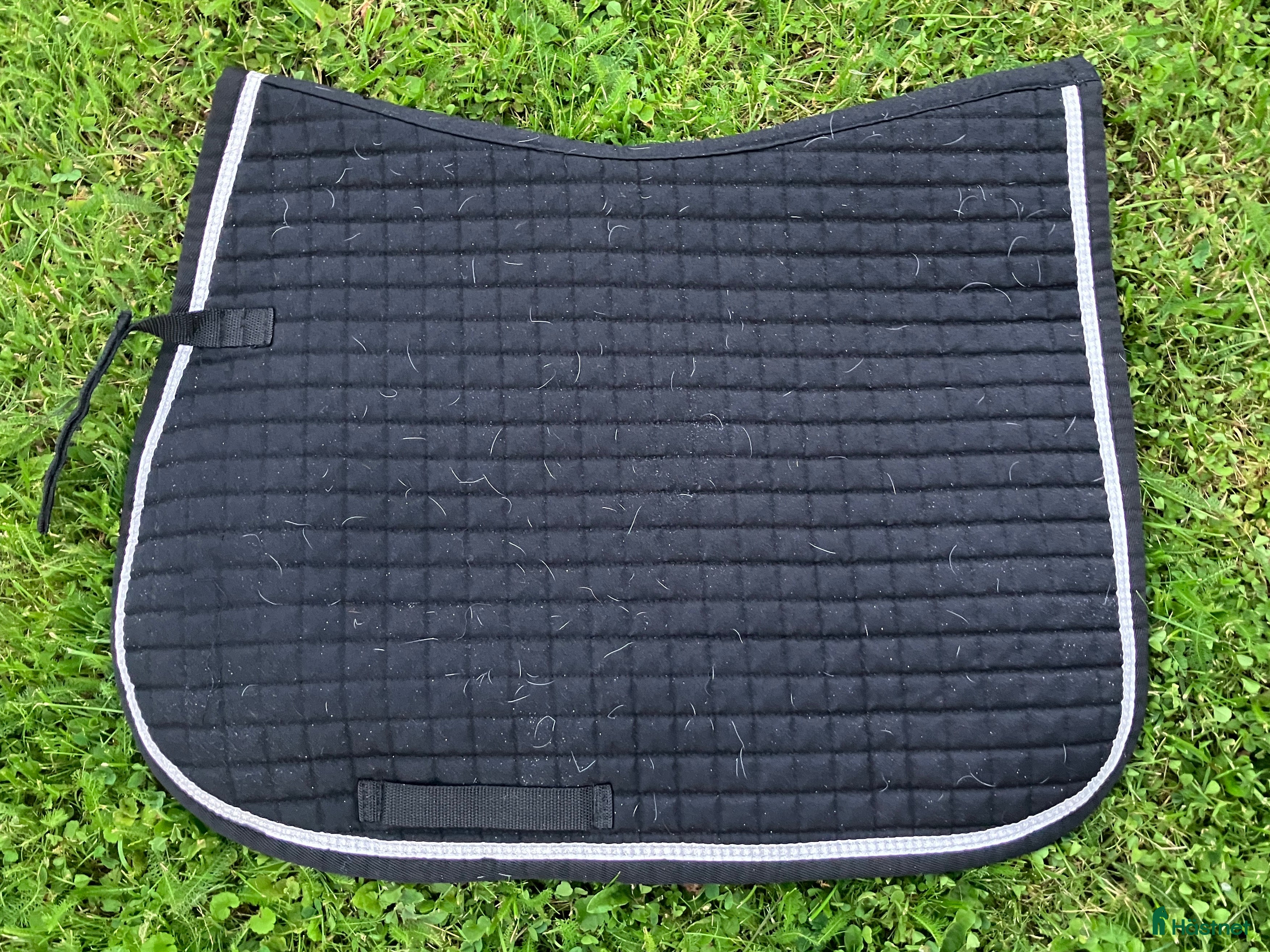 Schabrak & Vojlockar hästutrustning till salu: Hoppschabrak stl full i Vintrosa - Annons 17