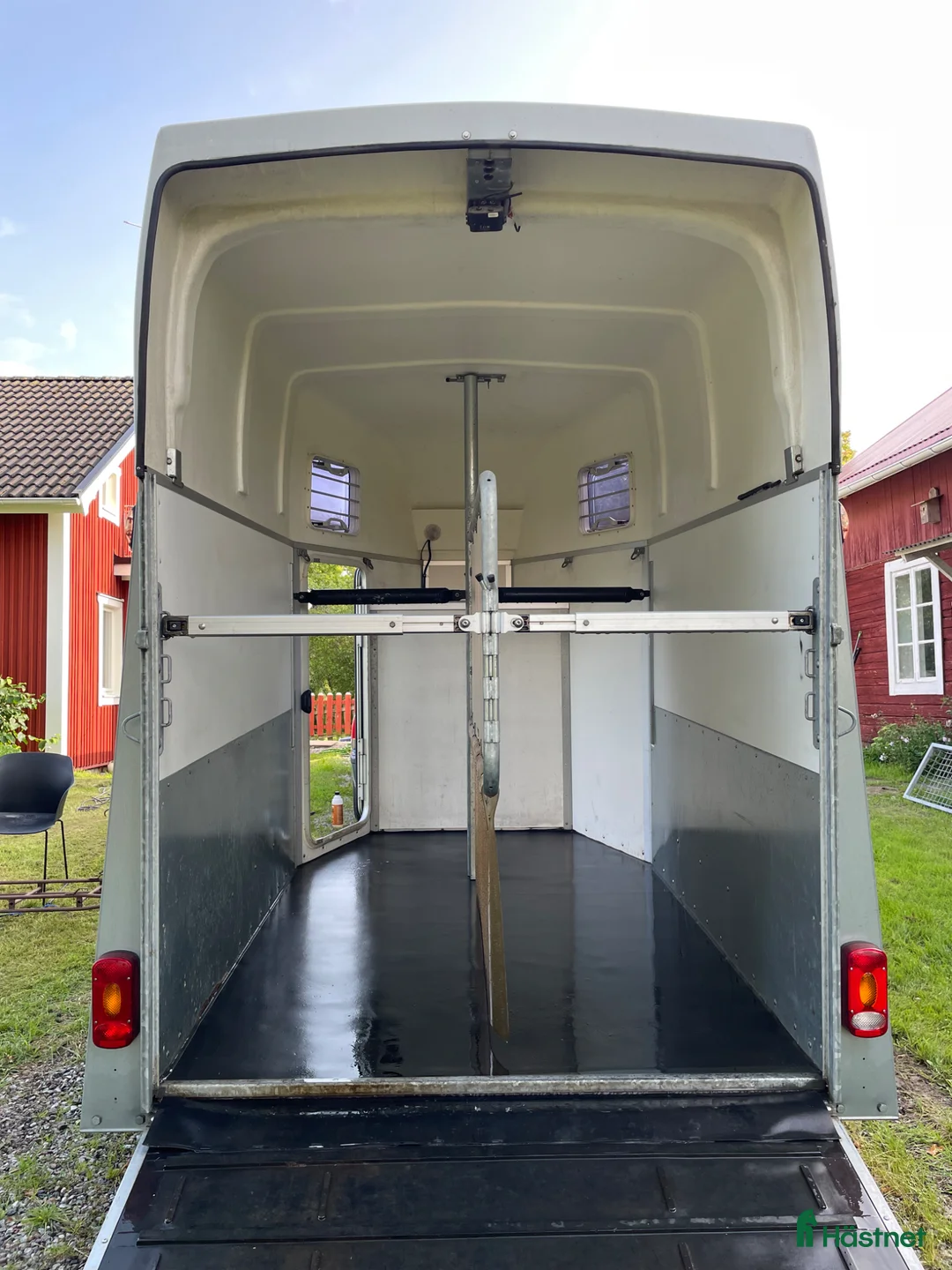 Hästtransporter  fordon & transport till salu: Thule Royal xt - Annons 3