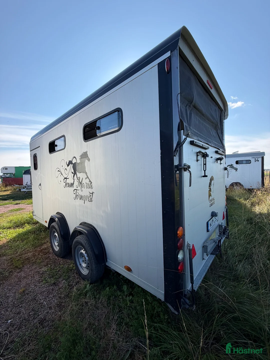Hästtransporter  fordon & transport till salu: Cheval maxi 4 hästtransport  - Annons 2