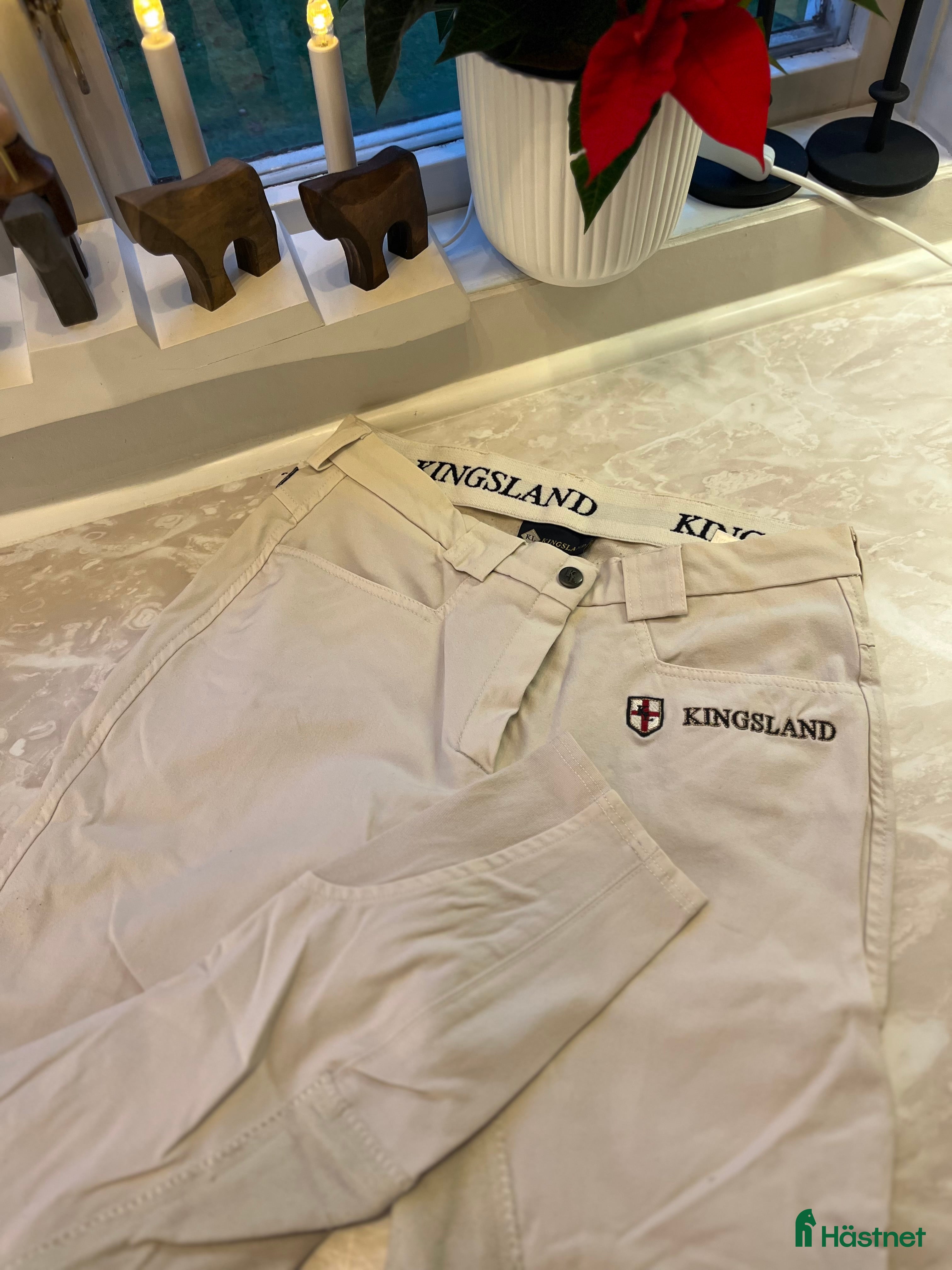 Ridbyxor ryttarutrustning till salu: TÄVLINGSRIDBYXOR FRÅN KINGSLAND! i Stånga - Annons 11