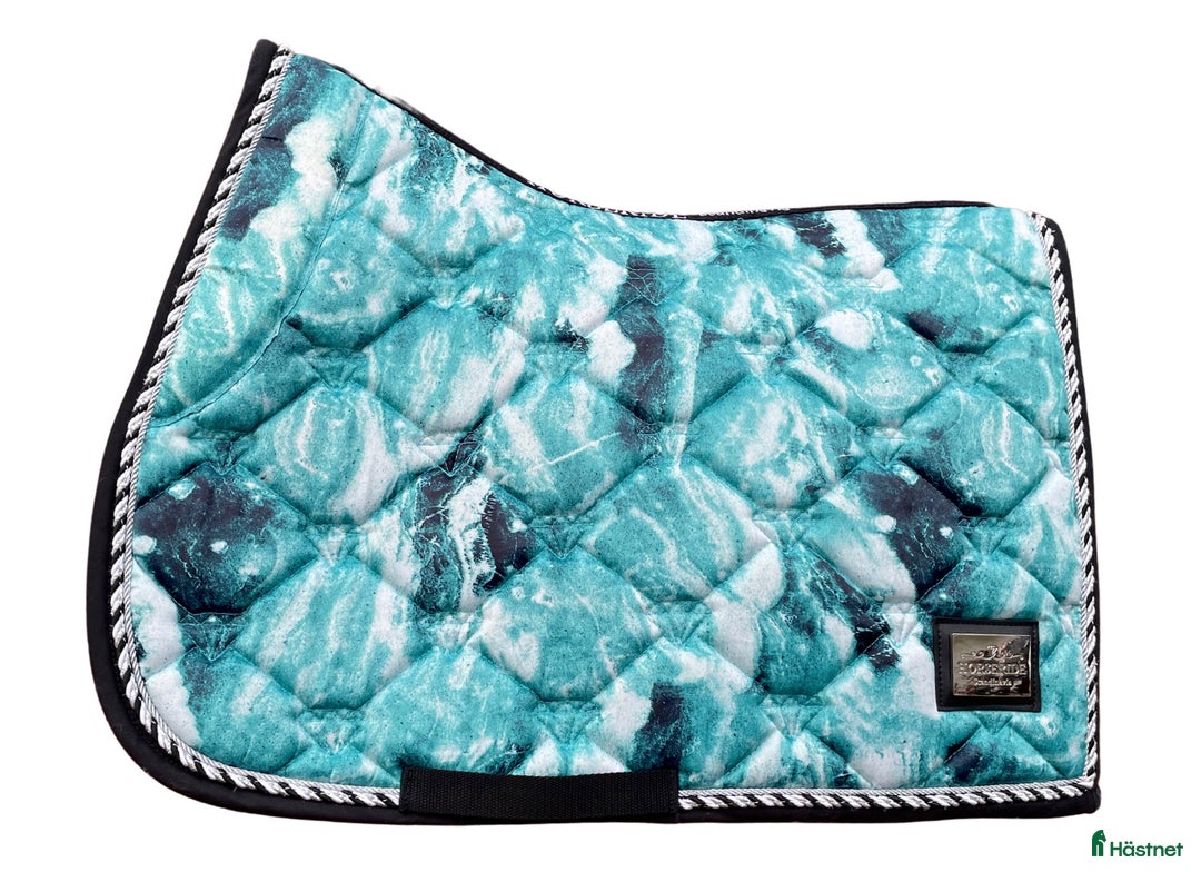 Sadeltillbehör hästutrustning till salu: Nya schabrak i Valbo - Annons 8