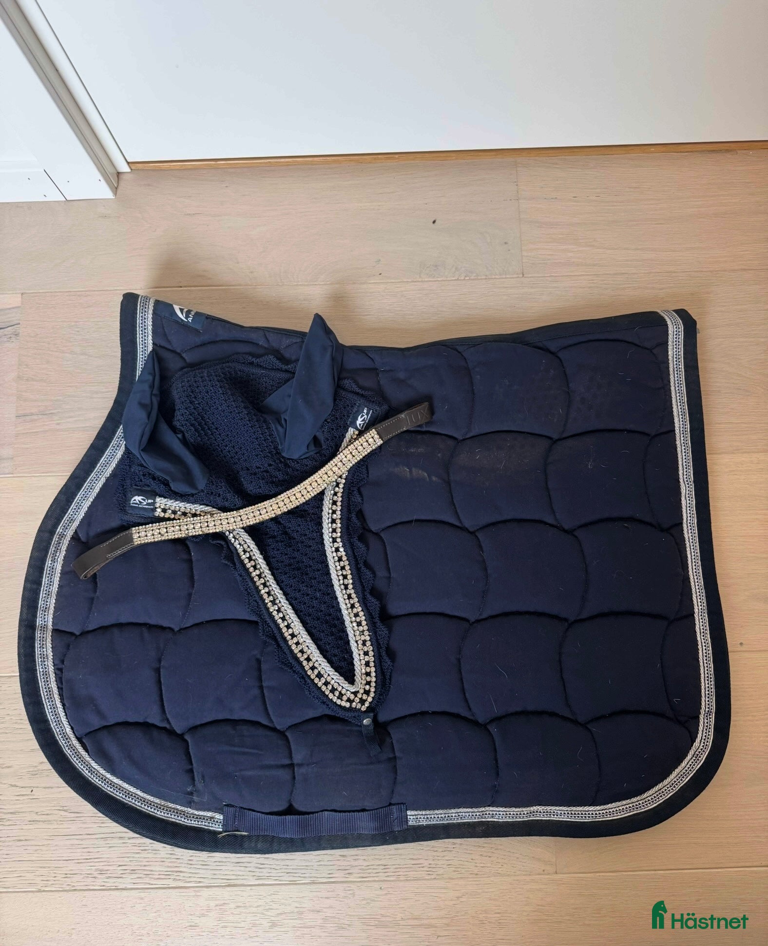 Schabrak & Vojlockar hästutrustning till salu: Anna Scarpati set  i Umeå - Annons 12