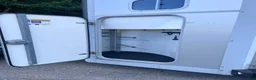 Hästtransporter  fordon & transport till salu: Ifor HB506 m. Sadelkammare årsm-14 - Annons 3