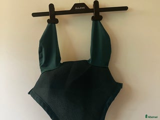 Benskydd hästutrustning till salu: Olika sett, benlindor + huva i Rönninge - Annons 24