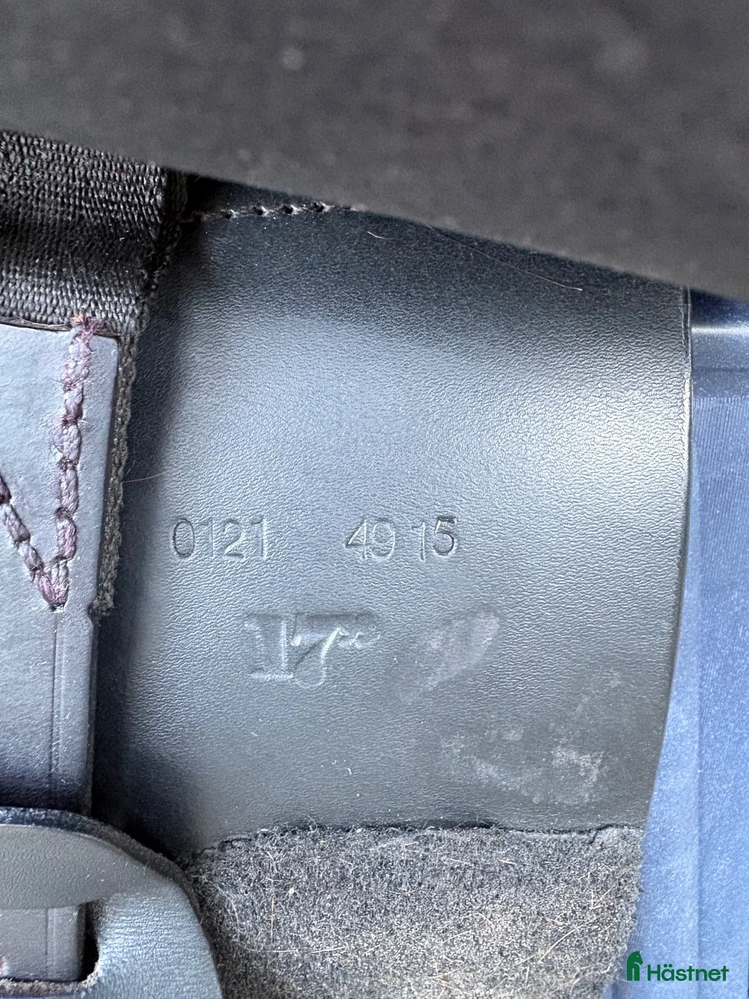 Sadlar hästutrustning till salu: Santa Cruz Celine UG 17” - Annons 8