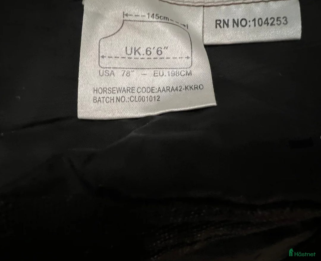 Täcken hästutrustning till salu: Helt nytt, Horseware Bravo 12 250g 145cm i Lund - Annons 4