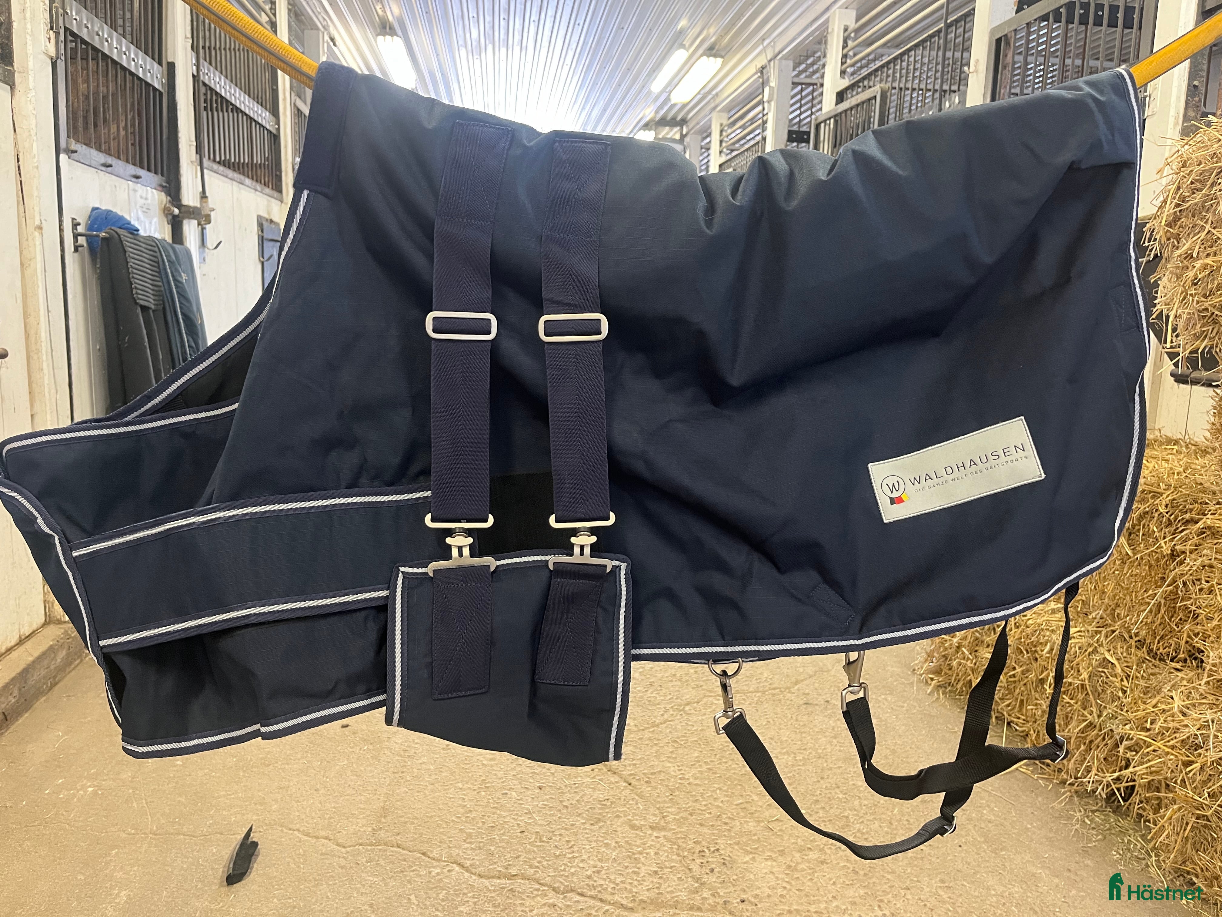 Täcken hästutrustning till salu: Föltäcke Waldhausen  i Borlänge - Annons 22