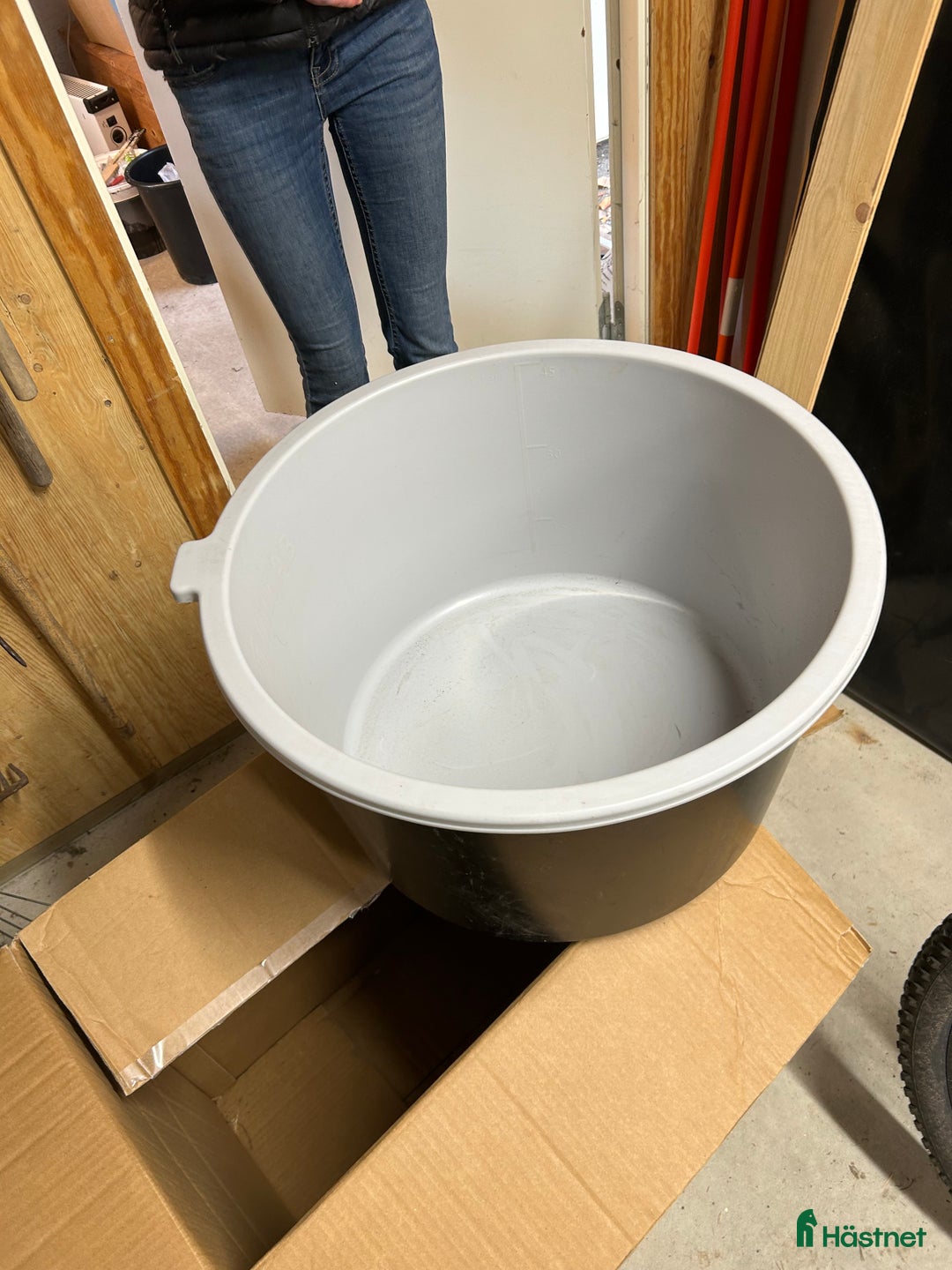 Övrig utrustning övrig utrustning till salu: Fin o praktiskt eluppvärmd vattenbalja i Ingarö - Annons 1