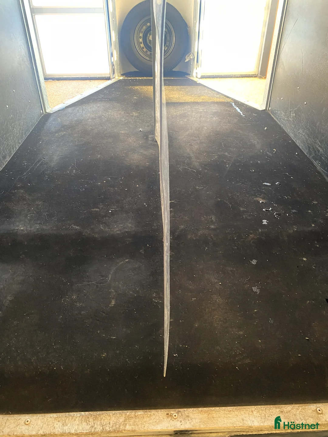 Hästtransporter  fordon & transport till salu: Stor Fautras med AidSystem i Kvicksund - Annons 7