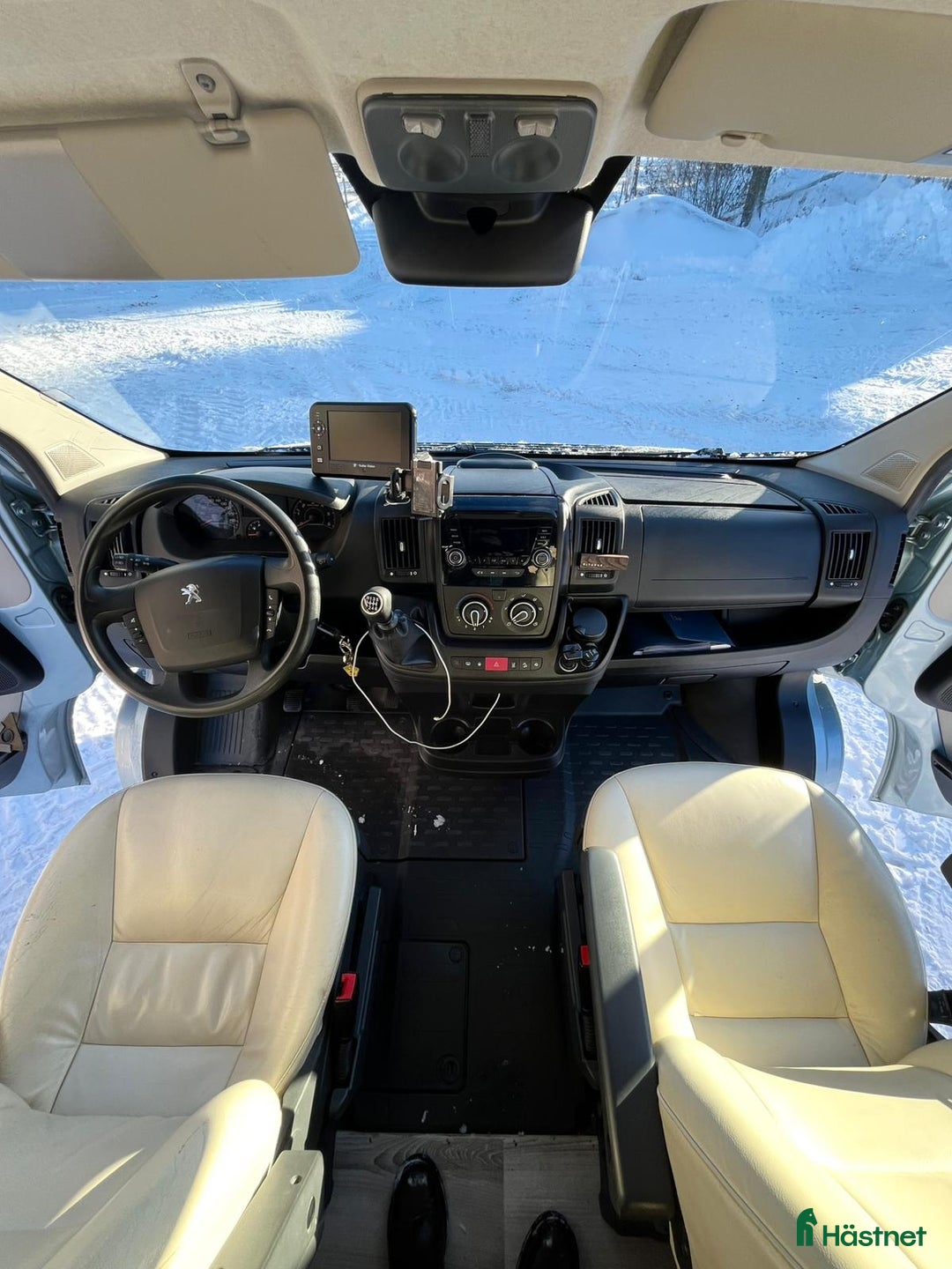 Hästlastbilar  fordon & transport till salu: B-korts hästbuss i Västervik - Annons 19