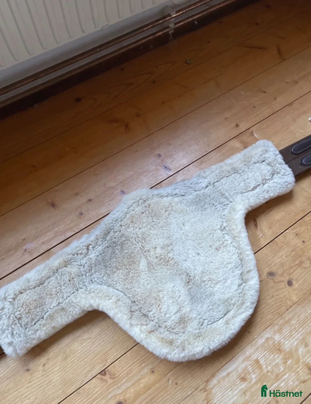 Sadeltillbehör hästutrustning till salu: Lippo hopp sadel gjord - Annons 4